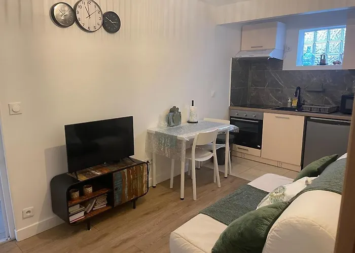 アパート T2 For Two ル・ティレー